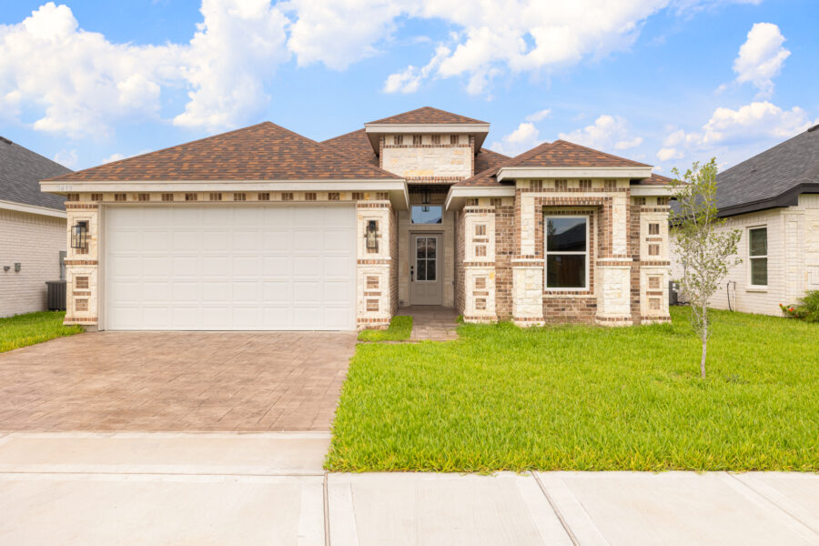 3413 Silver Nugget, Edinburg