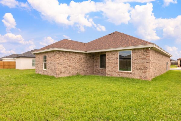 3413 Silver Nugget, Edinburg