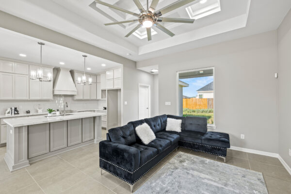 12711 N. 37th Ln, McAllen