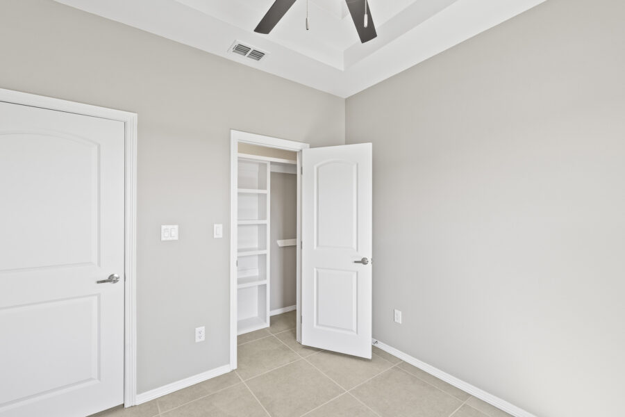 12711 N. 37th Ln, McAllen