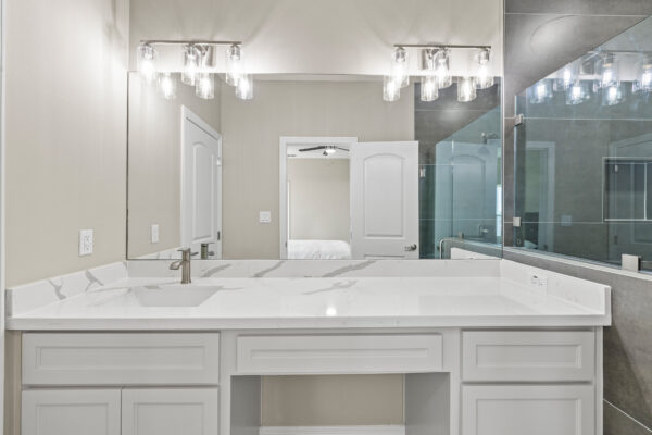 12711 N. 37th Ln, McAllen